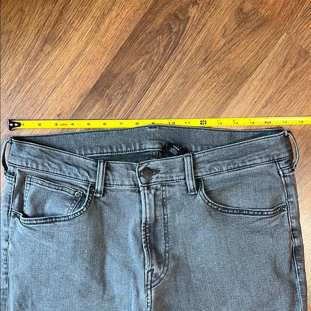 Men's Size 36 Gray Jeans